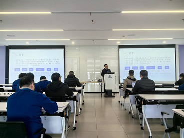 正朗精密引領客戶研發團隊進行粉末冶金技術探討